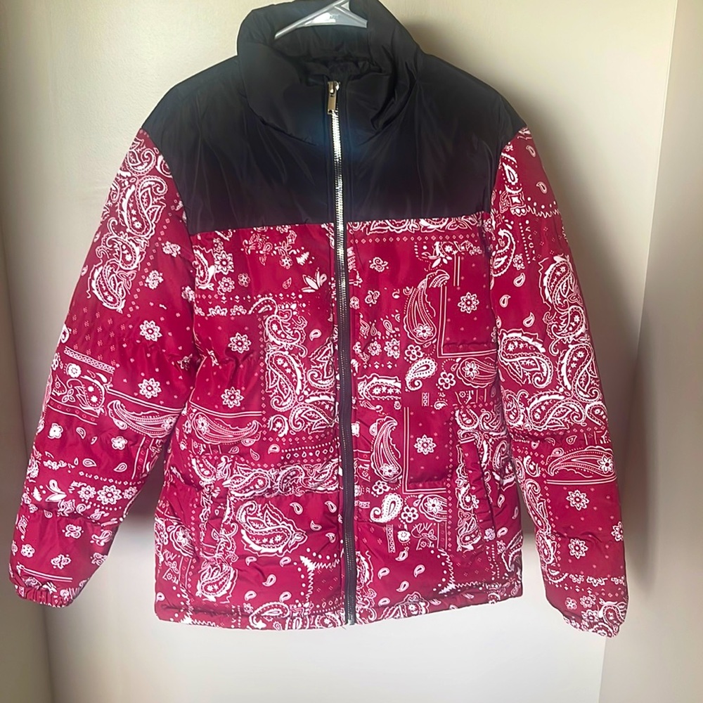 Paisley print pattern red puffer jacket coat men's size LARGE L winter puffy